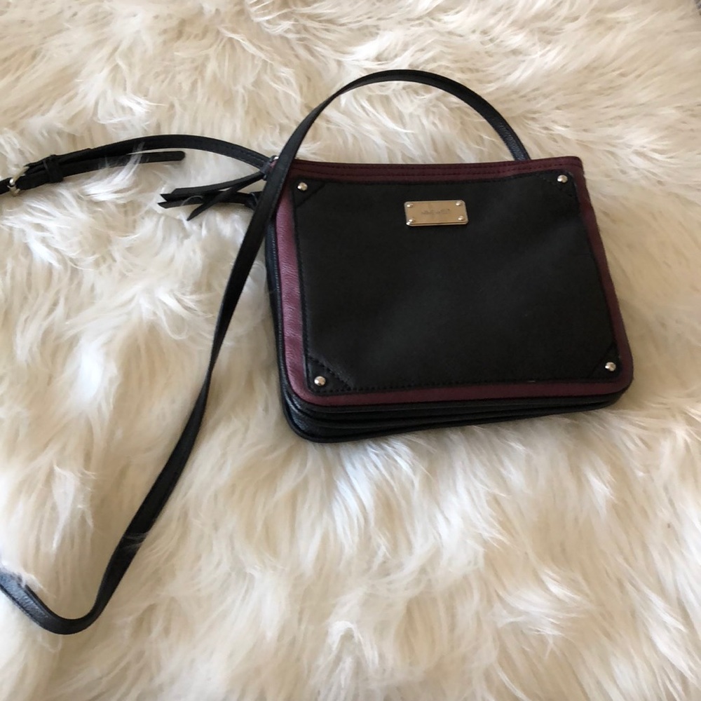 Black shoulder bag
